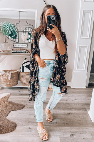 Black Dainty Floral Print Flowy Kimono